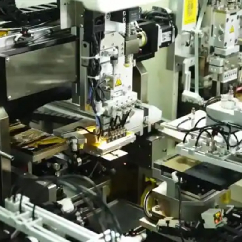 Our company has newly put into production two fully automatic LCD pin lines